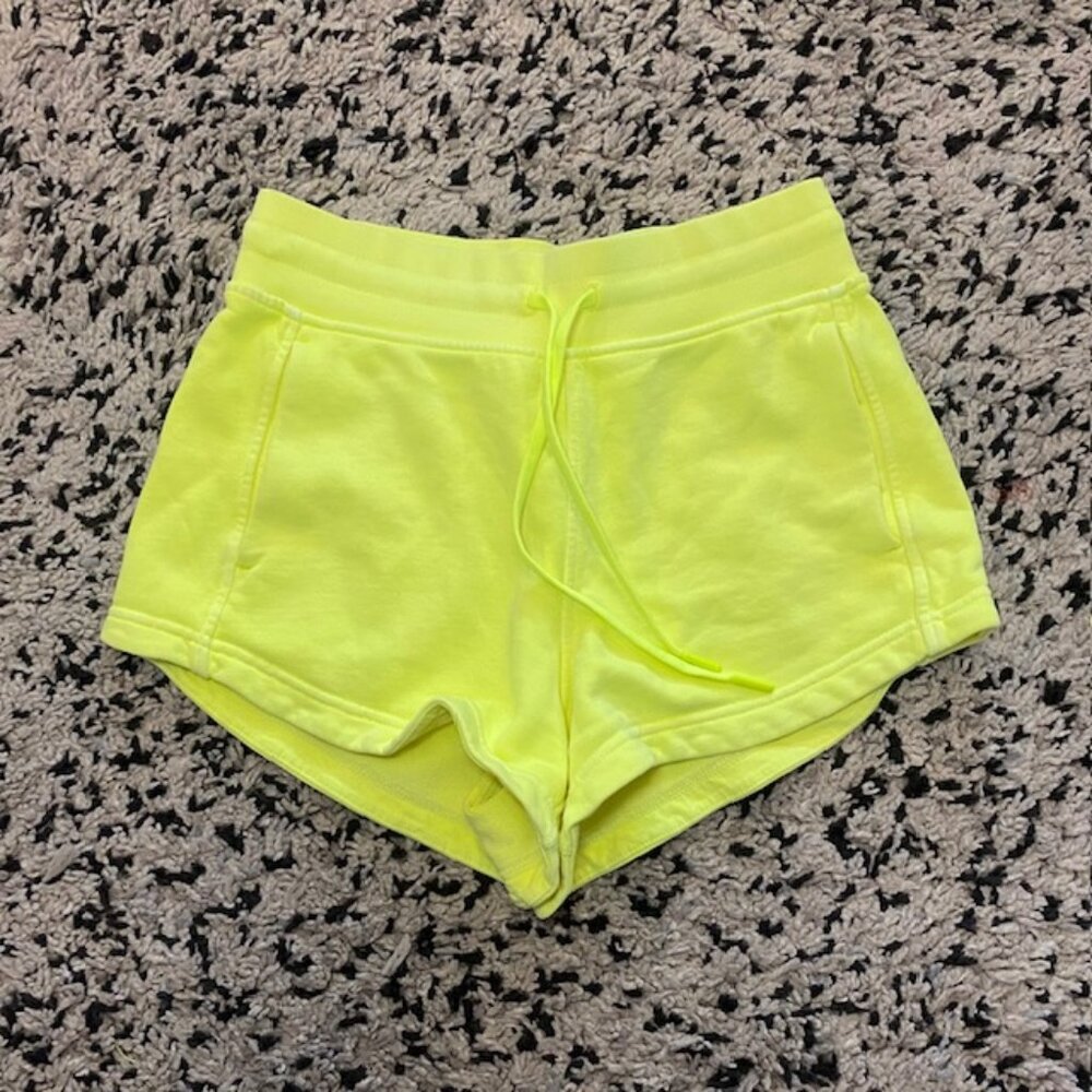Lululemon Neon Yellow workout shorts Size 4